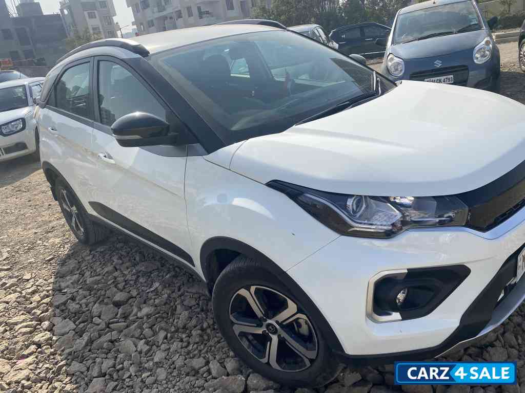 White Caligry Tata Nexon Xza+ White Caligry Tata Nexon Xza+
