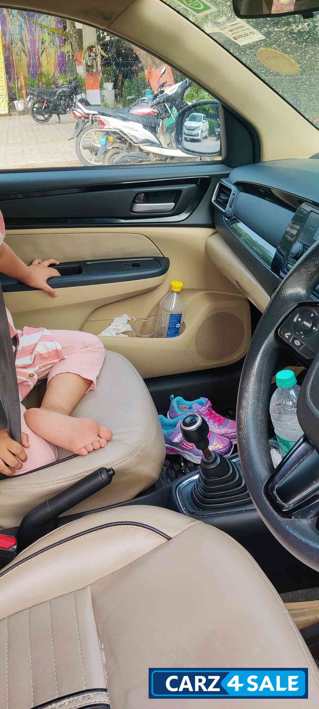 Honda Amaze 1.5 v mt i-dtec