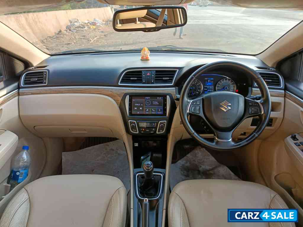 Maruti Suzuki Ciaz 1.5 Alpha Smart Hybrid
