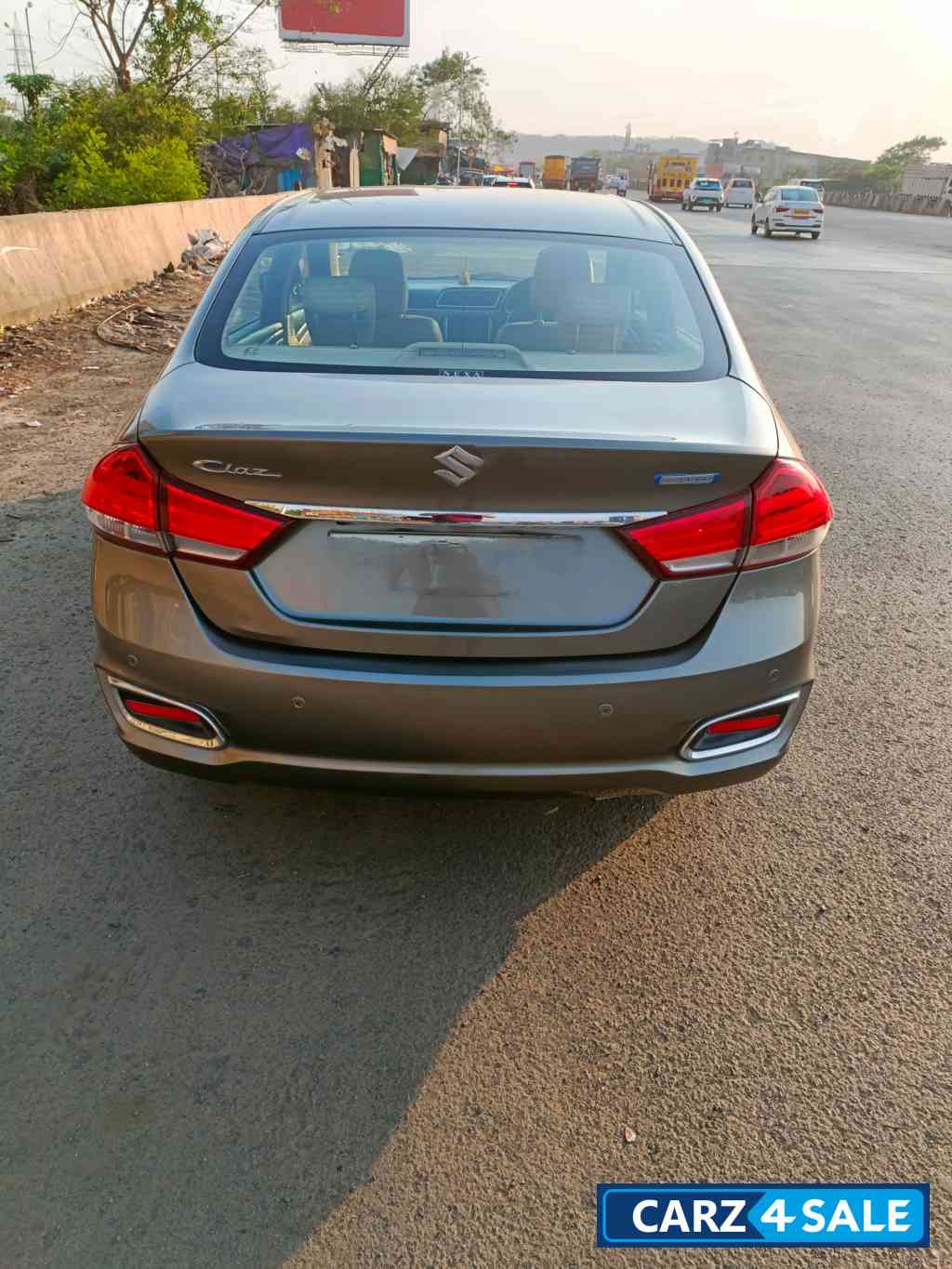 Maruti Suzuki Ciaz 1.5 Alpha Smart Hybrid