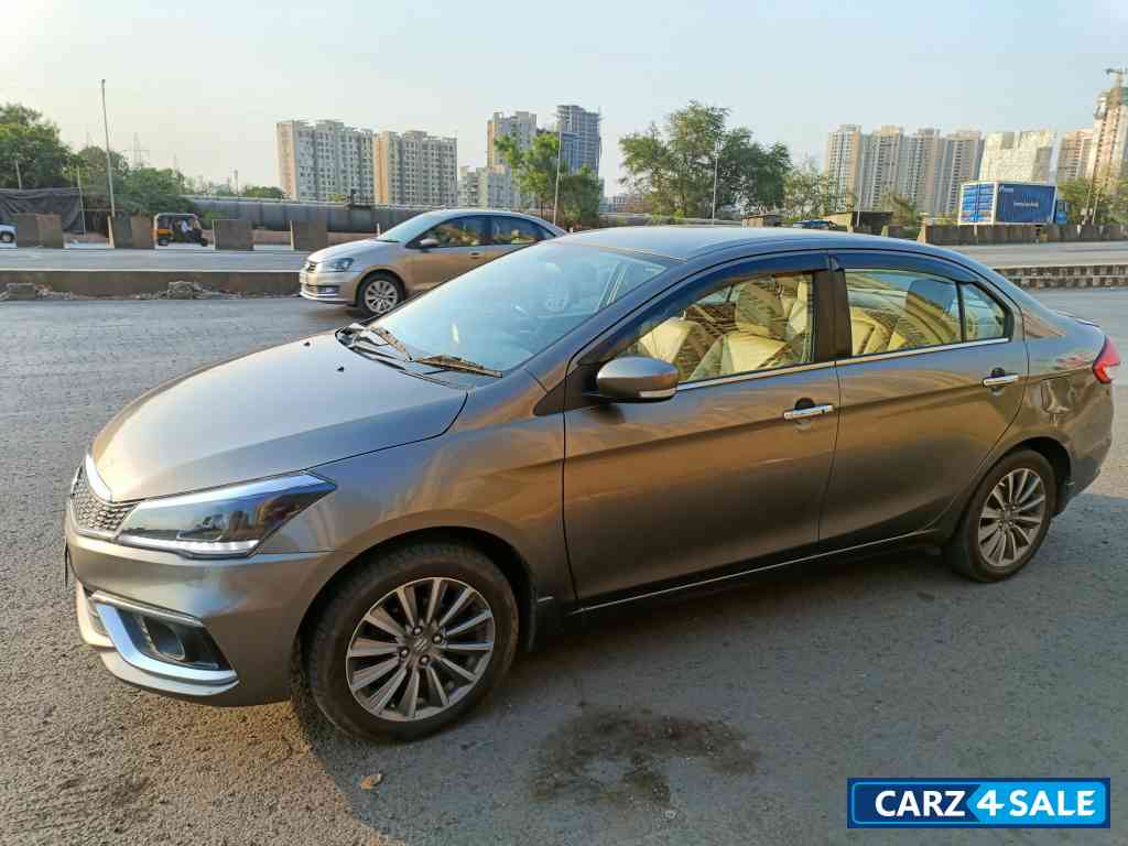 Maruti Suzuki Ciaz 1.5 Alpha Smart Hybrid