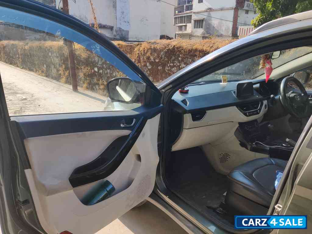 Tata Nexon XZ PLUS O