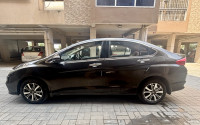 Gol Brown Honda City I-Dtec