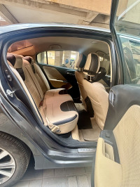 Gol Brown Honda City I-Dtec