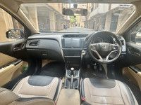 Gol Brown Honda City I-Dtec