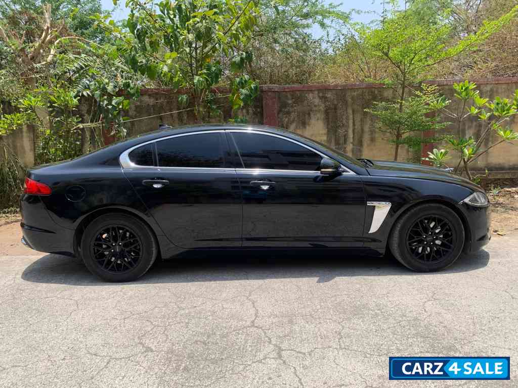 Jaguar XF 3.0 litre S premium