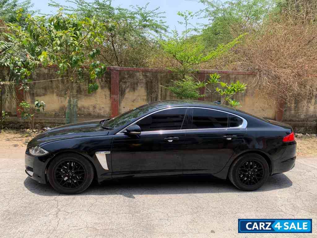 Jaguar XF 3.0 litre S premium