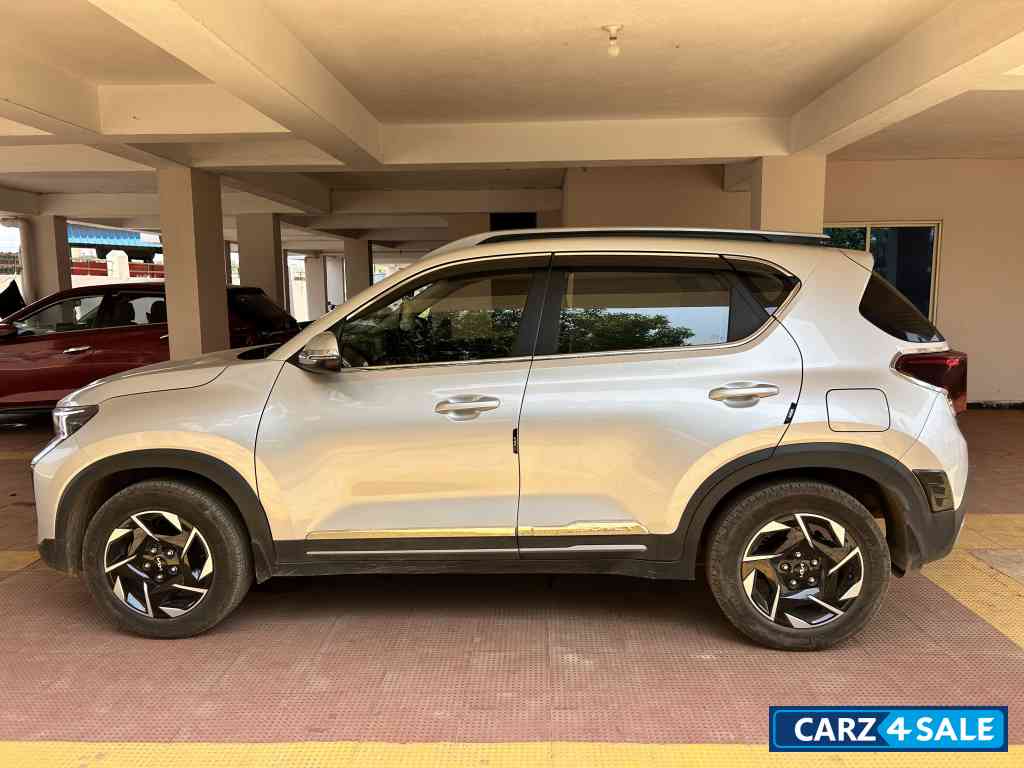 Silver Kia Sonet Htx 1 ltr turbo imt