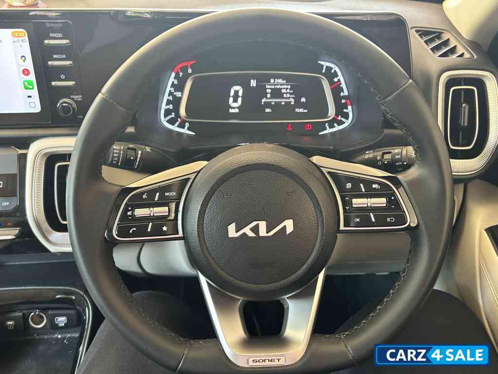 Silver Kia Sonet Htx 1 ltr turbo imt