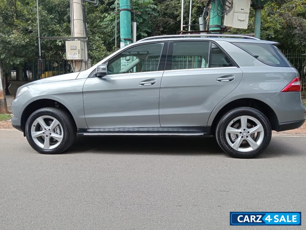 Mercedes-Benz ML-Class ML350