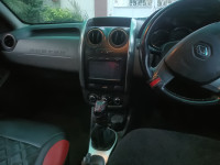 Slate Grey Renault Duster 85 PS RXS dci Diesel