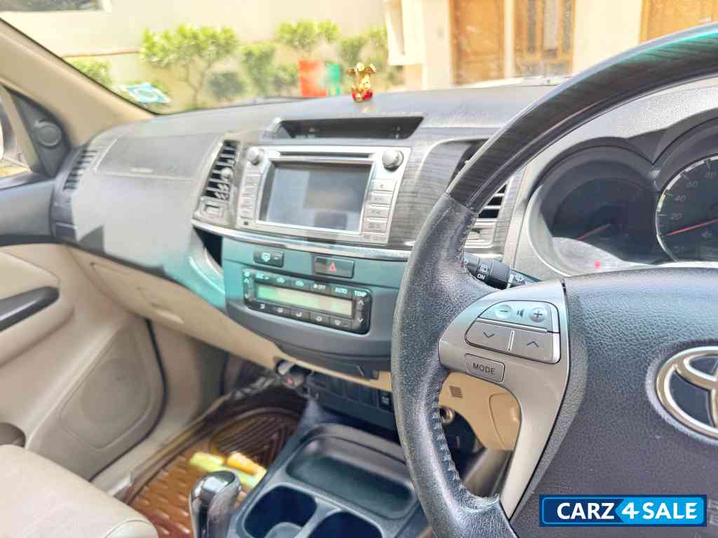 Toyota Fortuner 3.0 4x2 AT