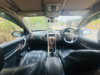 Mahindra XUV FWD WB-JC