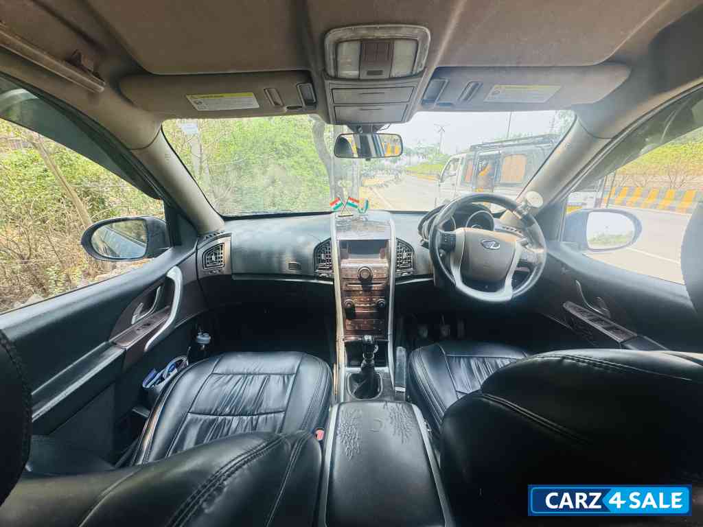 Mahindra XUV FWD WB-JC