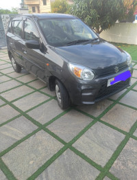 Grey Maruti Suzuki Alto Vxi