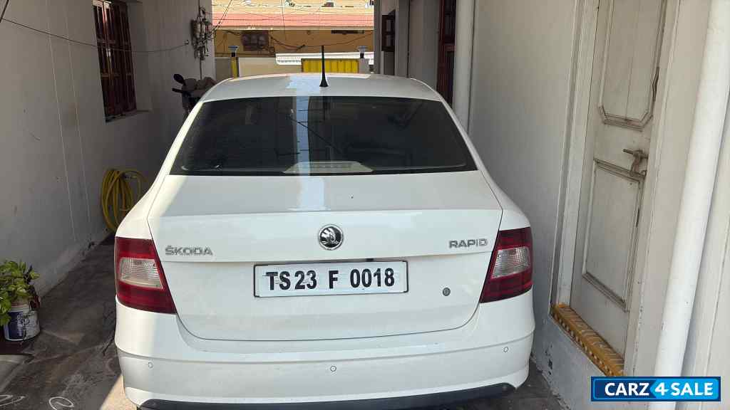 White Skoda Rapid Ambition White Skoda Rapid Ambition