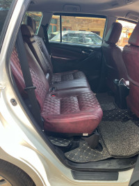 Pearlwhite Toyota Innova CRYSTA