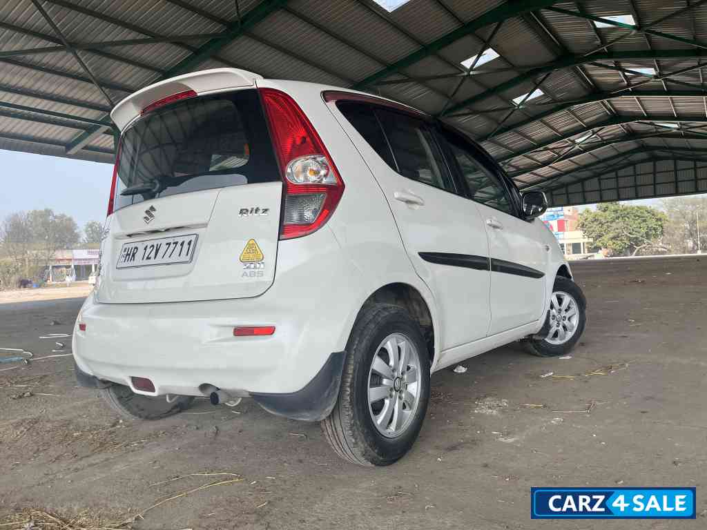 Maruti Suzuki Ritz Zdi 2013