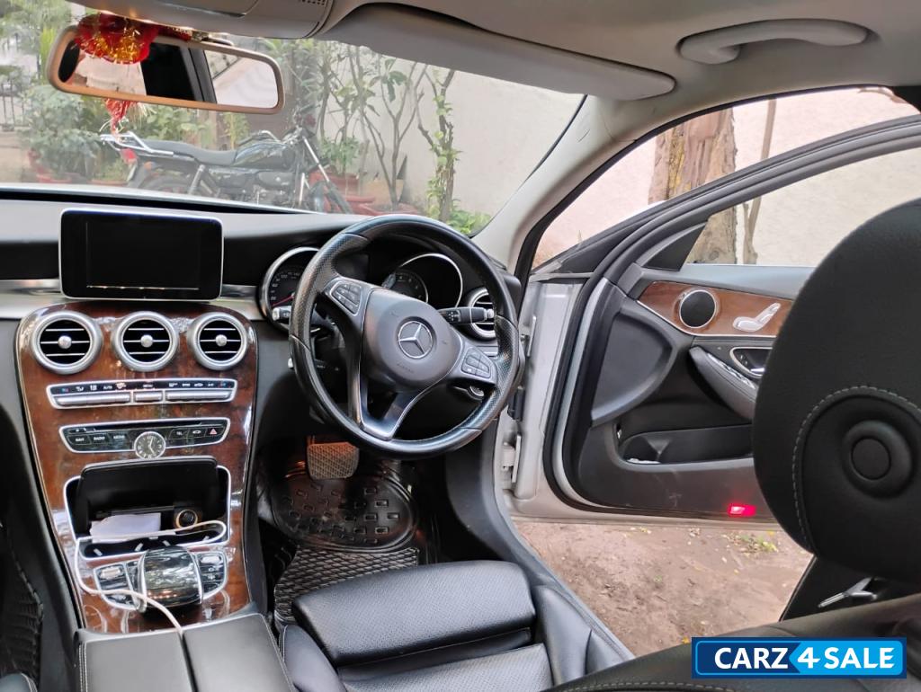 Mercedes-Benz C-Class C-200 AVANTGARDE