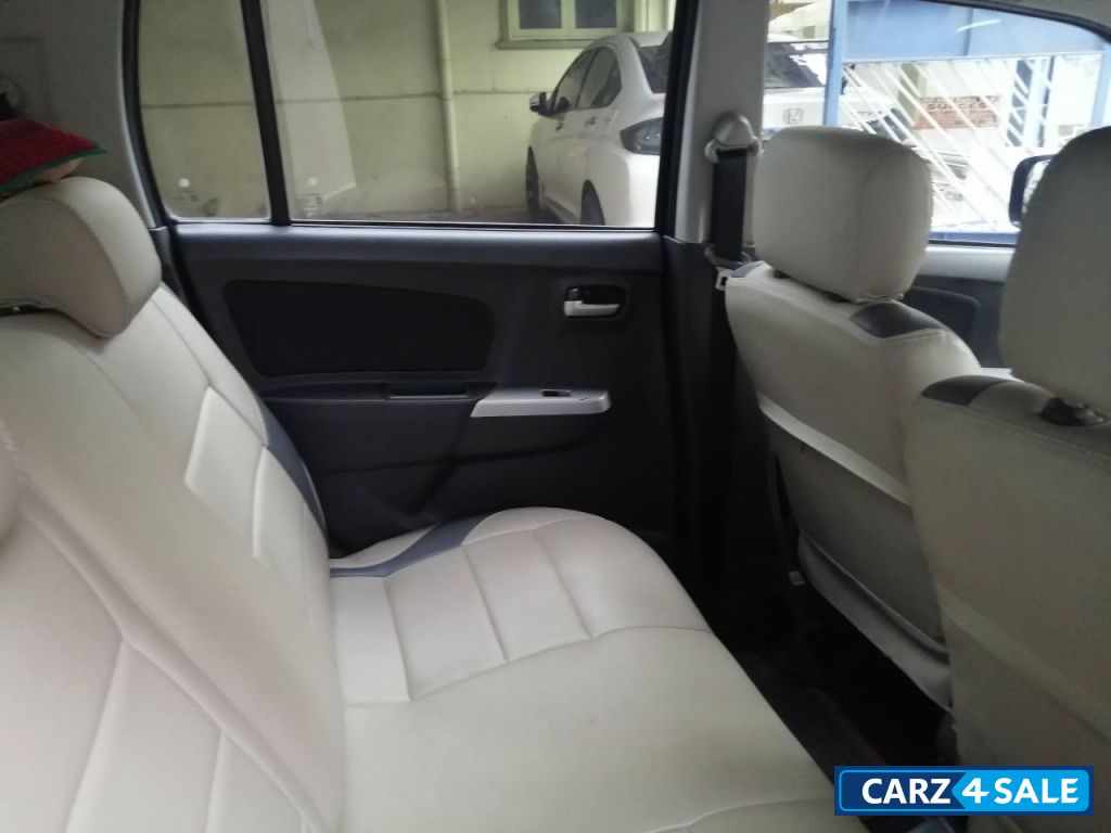 Maruti Suzuki Wagon R vxi