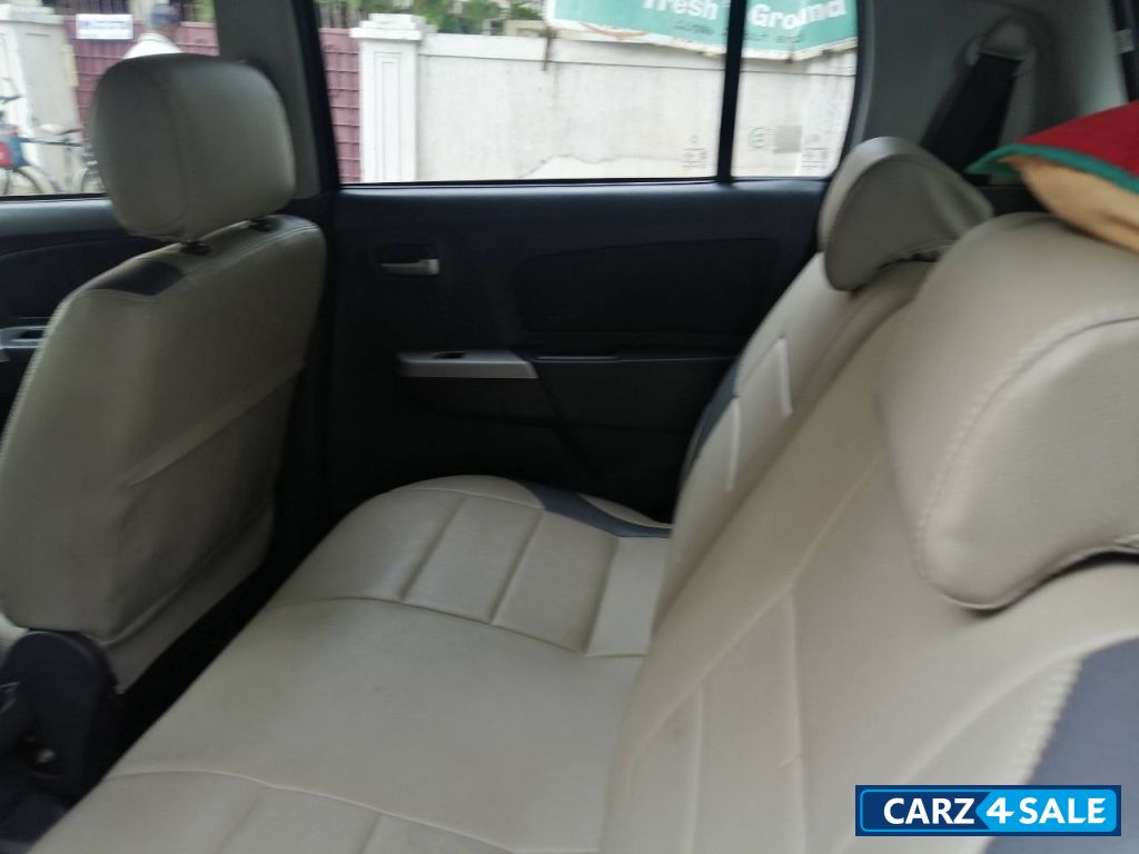 Maruti Suzuki Wagon R vxi