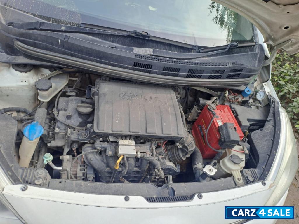 Hyundai i10 grand i10