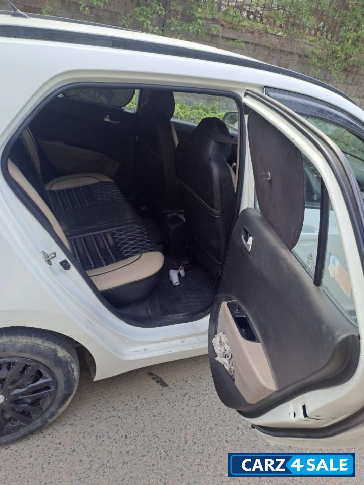 Hyundai i10 grand i10