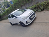 Hyundai i10 grand i10