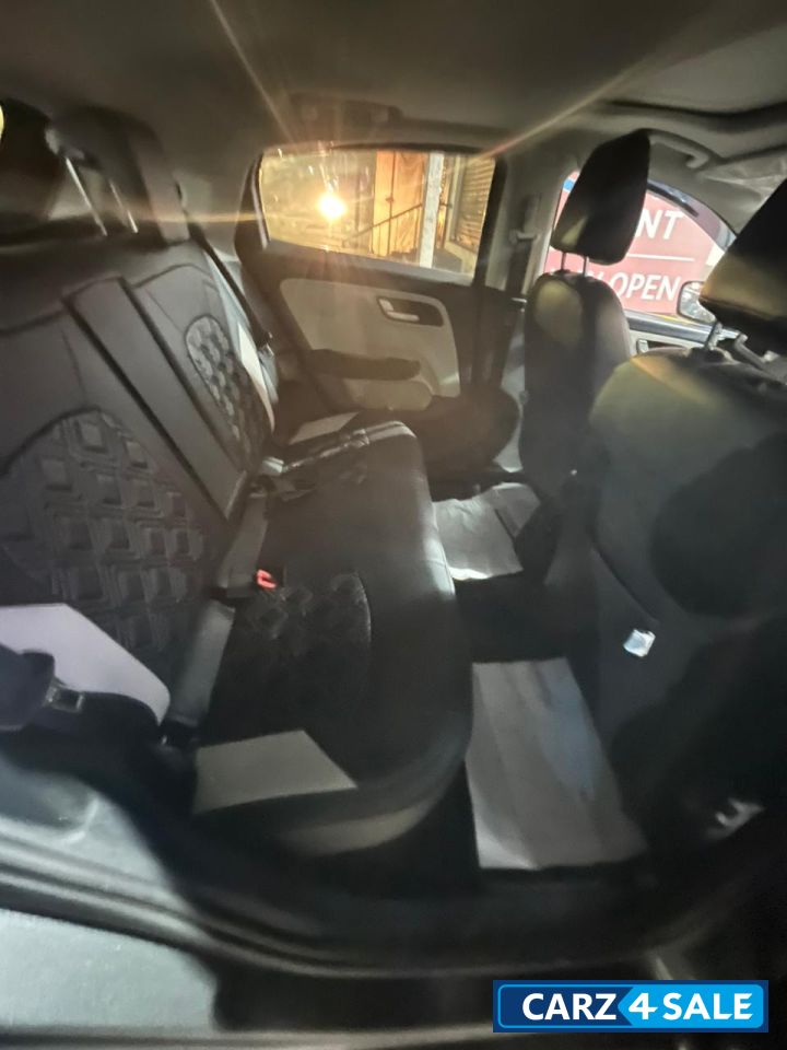 Grey Tata Altroz XZ+S 1.5RTQ BS6PH2 Grey Tata Altroz XZ+S 1.5RTQ BS6PH2