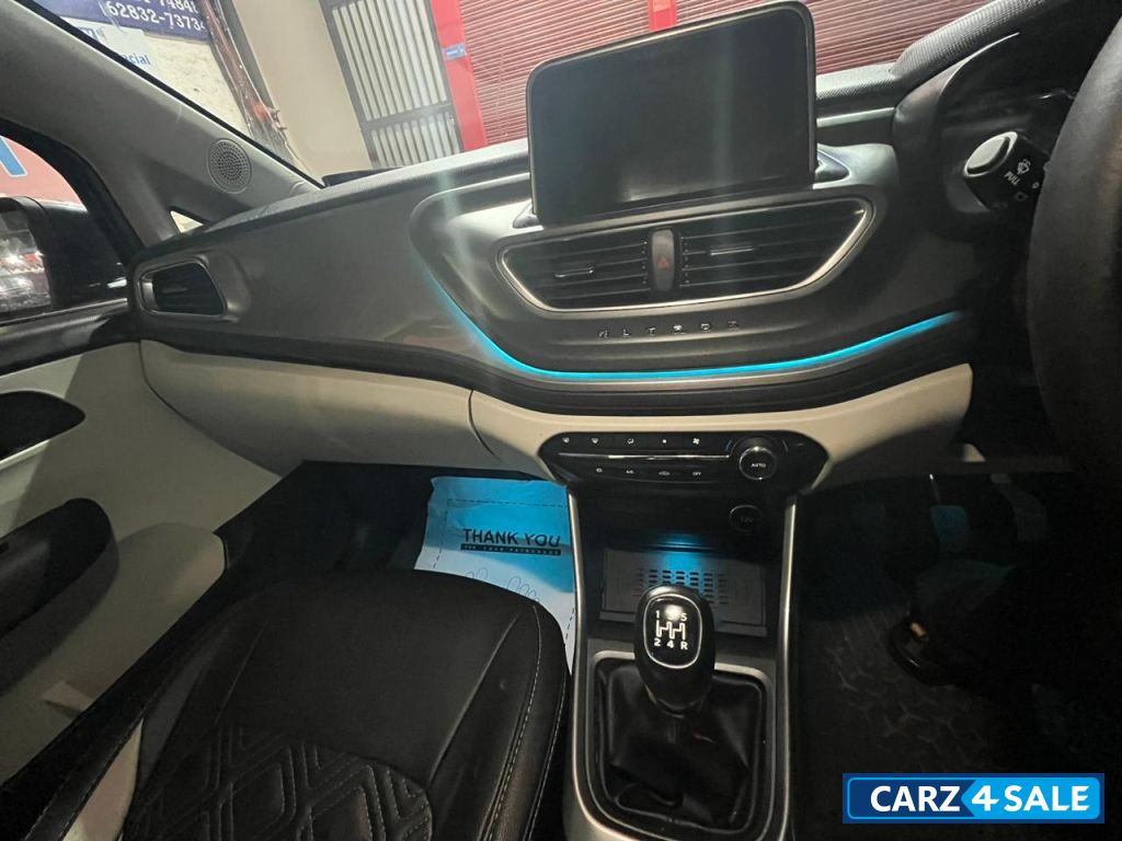 Grey Tata Altroz XZ+S 1.5RTQ BS6PH2 Grey Tata Altroz XZ+S 1.5RTQ BS6PH2