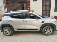 Renault Kiger RXT MT