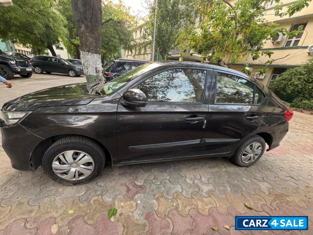 Metallic Brown Honda Amaze 1.2 S MT (i-VTEC) New Model