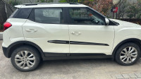 Pearl White Mahindra XUV300 W8 (18650km)