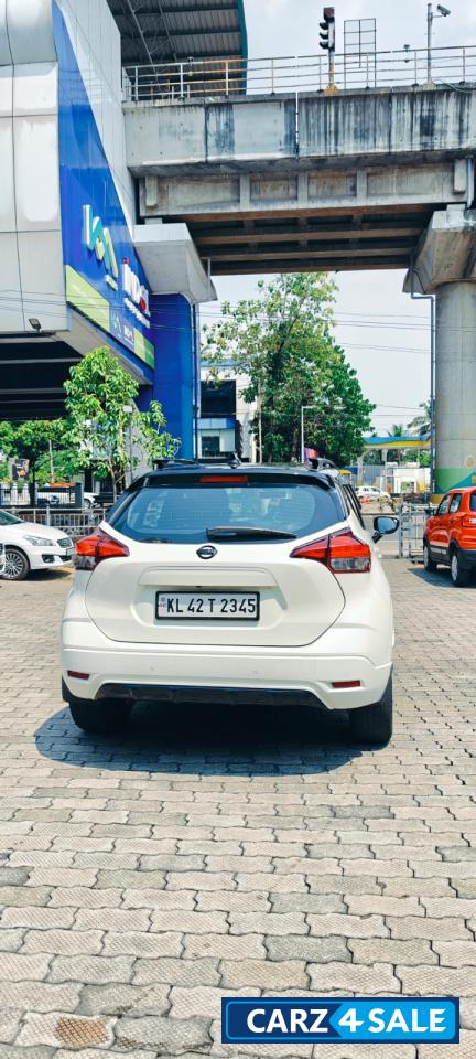 Nissan Kicks CVT turbo