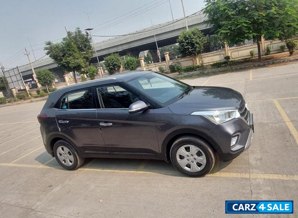 Grey Hyundai Creta 1.4 E plus Diesel