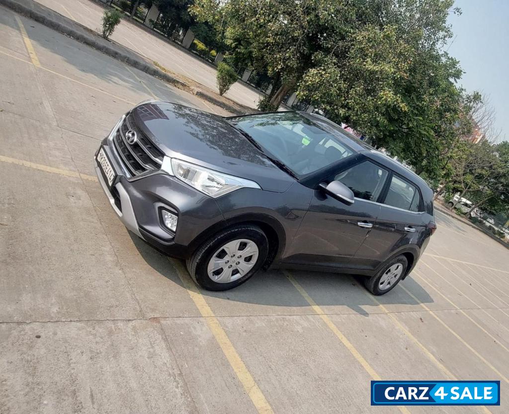 Grey Hyundai Creta 1.4 E plus Diesel