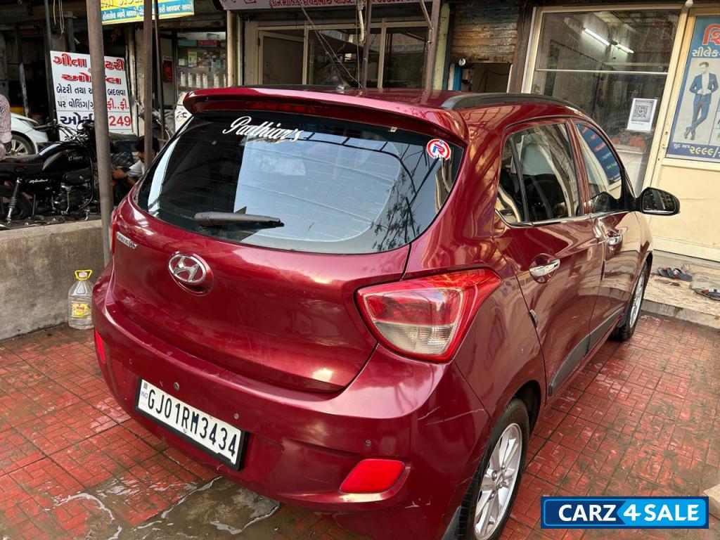 Red Wine Hyundai i10