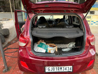 Red Wine Hyundai i10