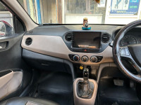 Red Wine Hyundai i10