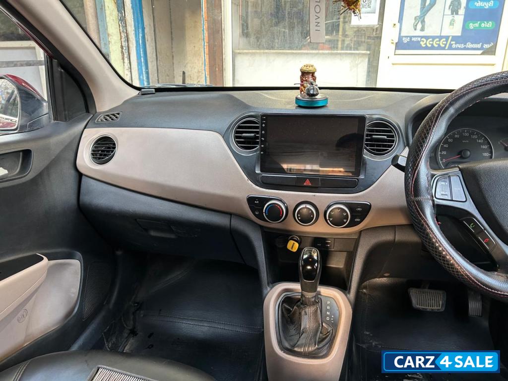 Red Wine Hyundai i10