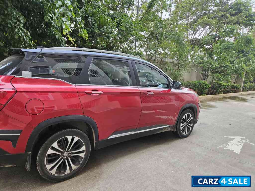 MG Hector 1.5 CVT Petrol Automatic Dual Tone