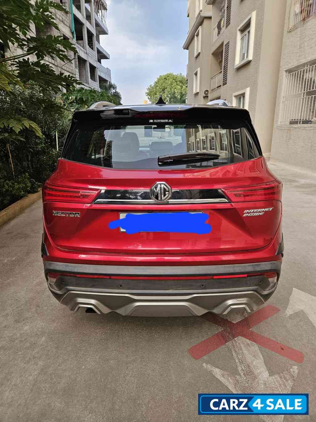 MG Hector 1.5 CVT Petrol Automatic Dual Tone