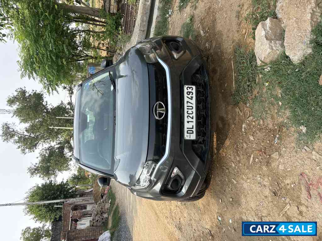 Grey Tata Nexon XMS