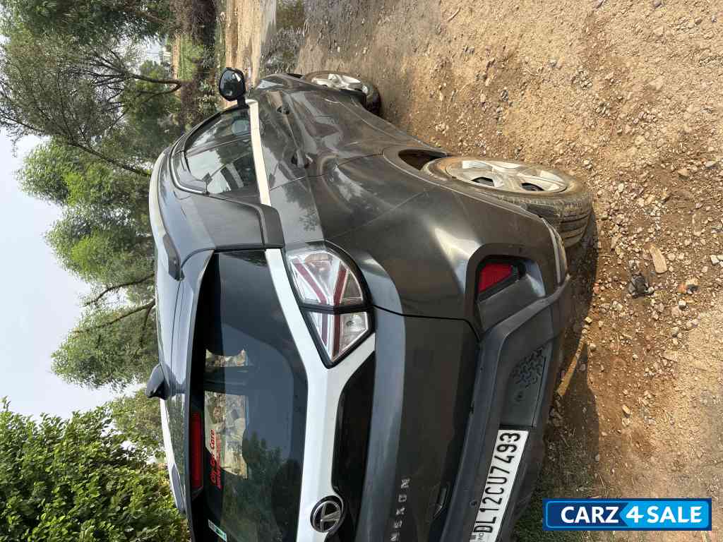 Grey Tata Nexon XMS