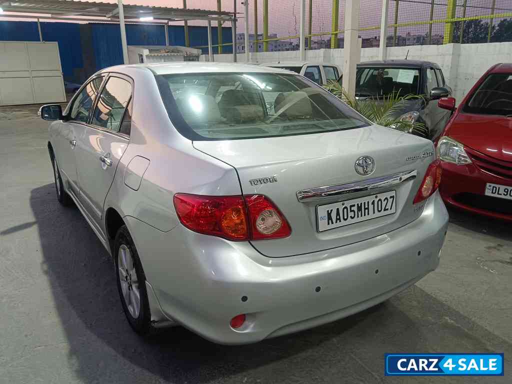 Silver Toyota Corolla 1.8G