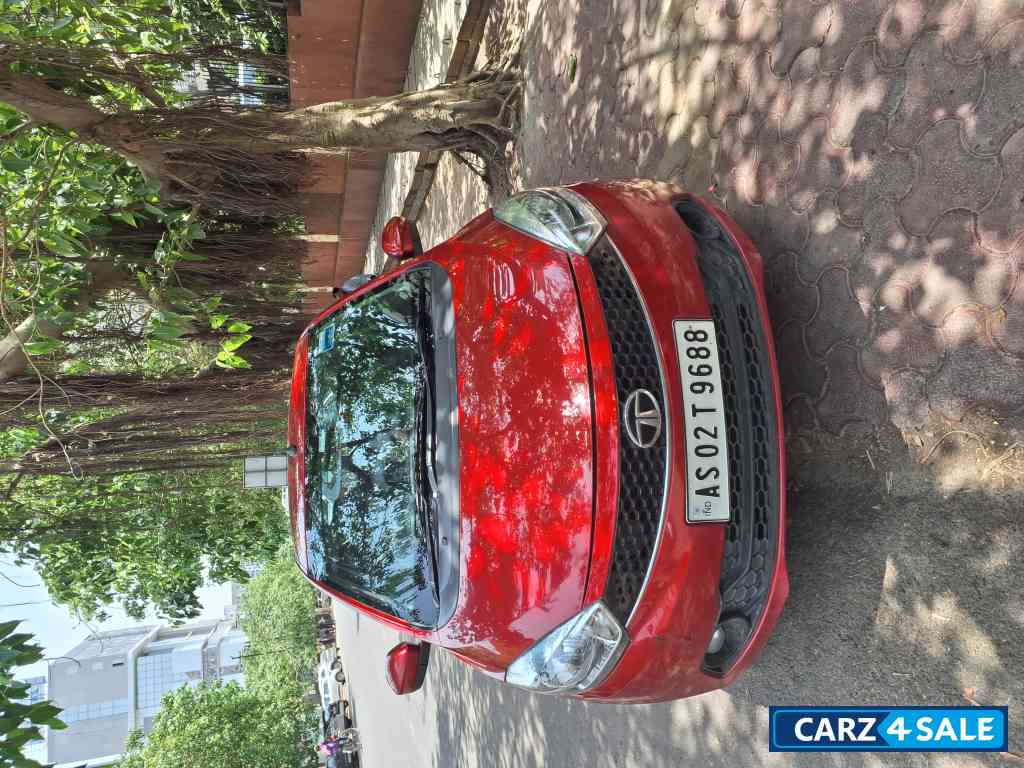 Tata Tiago XT