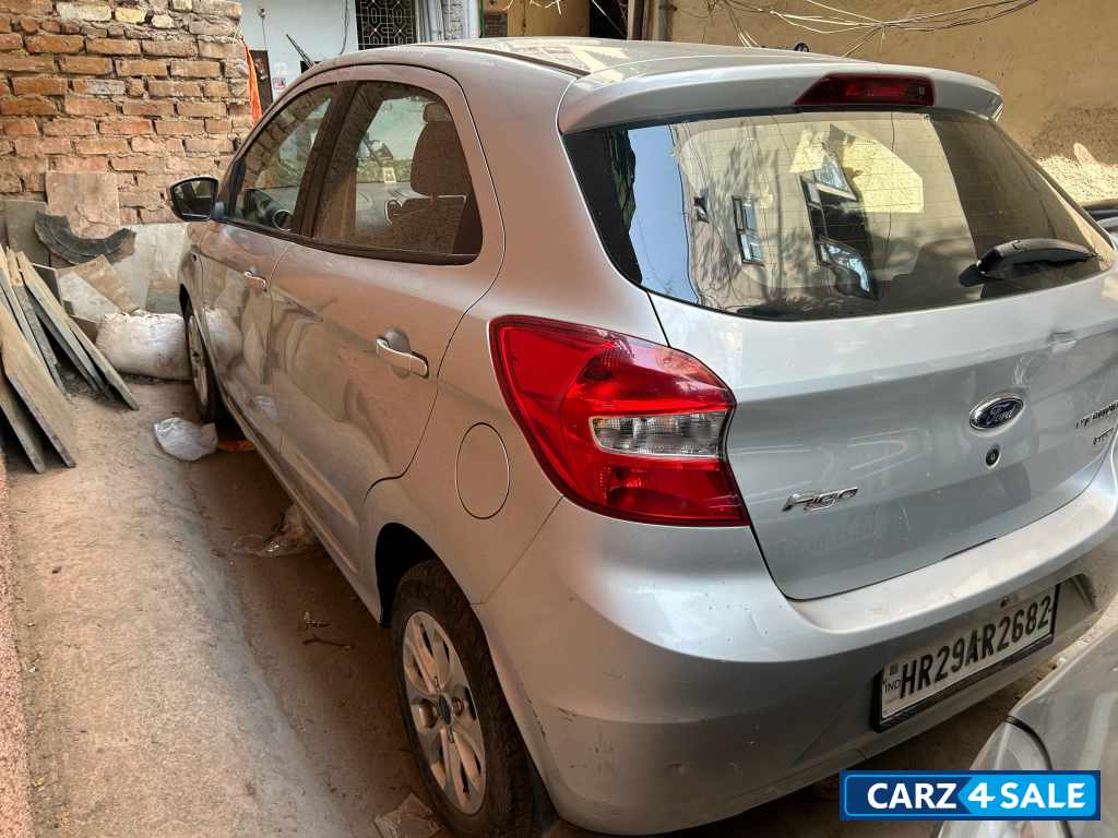 Ford Figo Titanium
