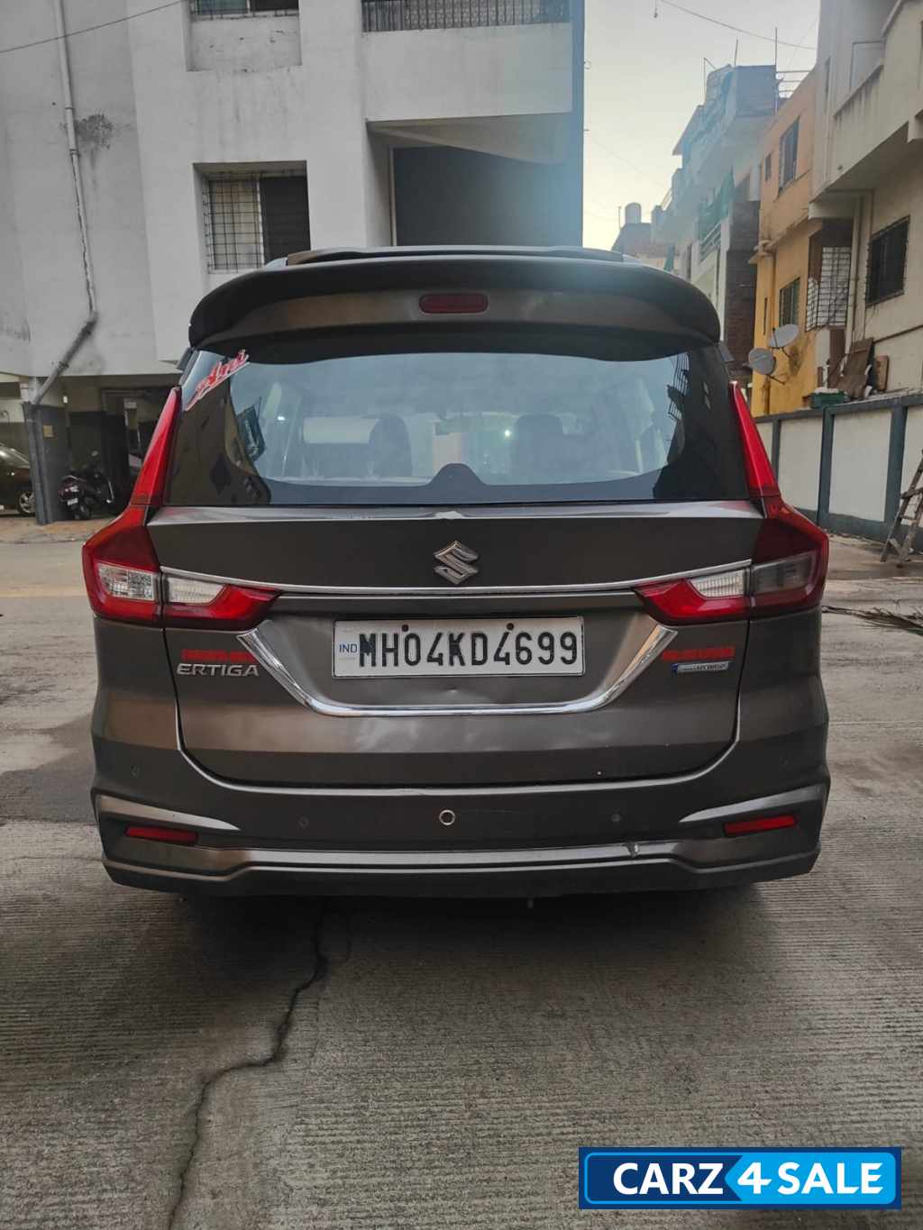 Metallic Grey Maruti Suzuki Ertiga Vxi AT Metallic Grey Maruti Suzuki Ertiga Vxi AT