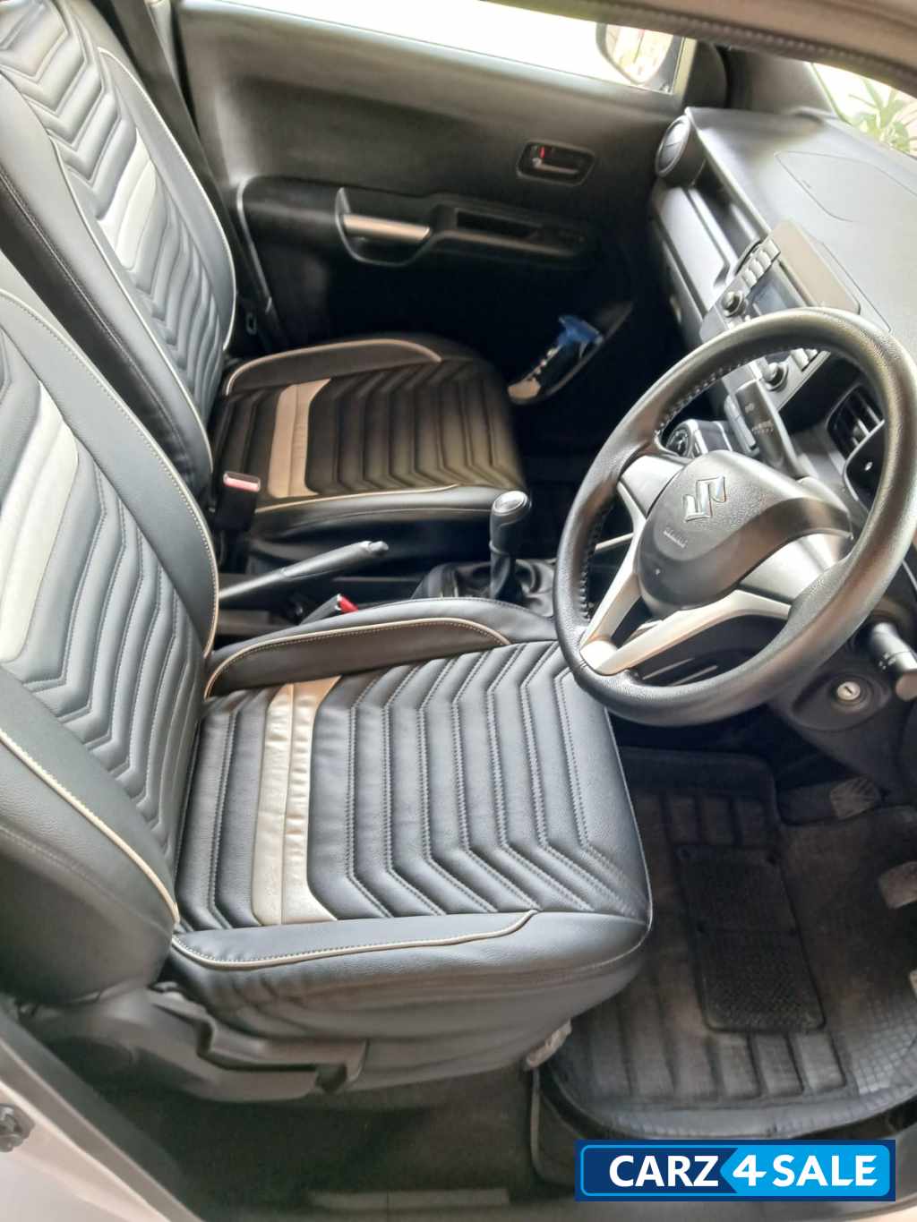 Maruti Suzuki Ignis Delta