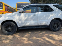 Toyota Fortuner 3.0 4*4 AT